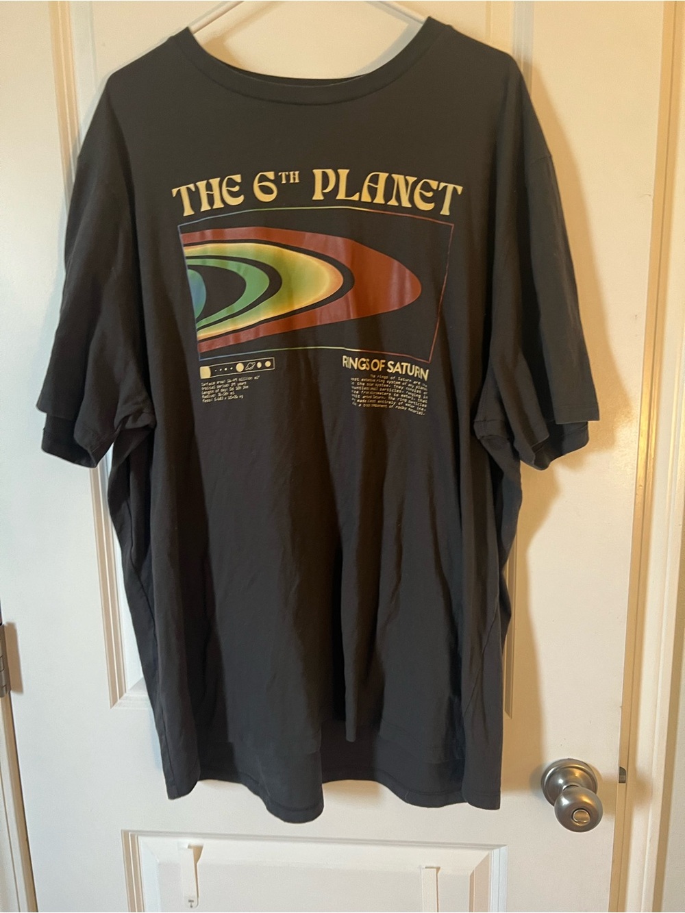 Old Navy Black Short Sleeve 'The 6th Planet' Graphic Tee